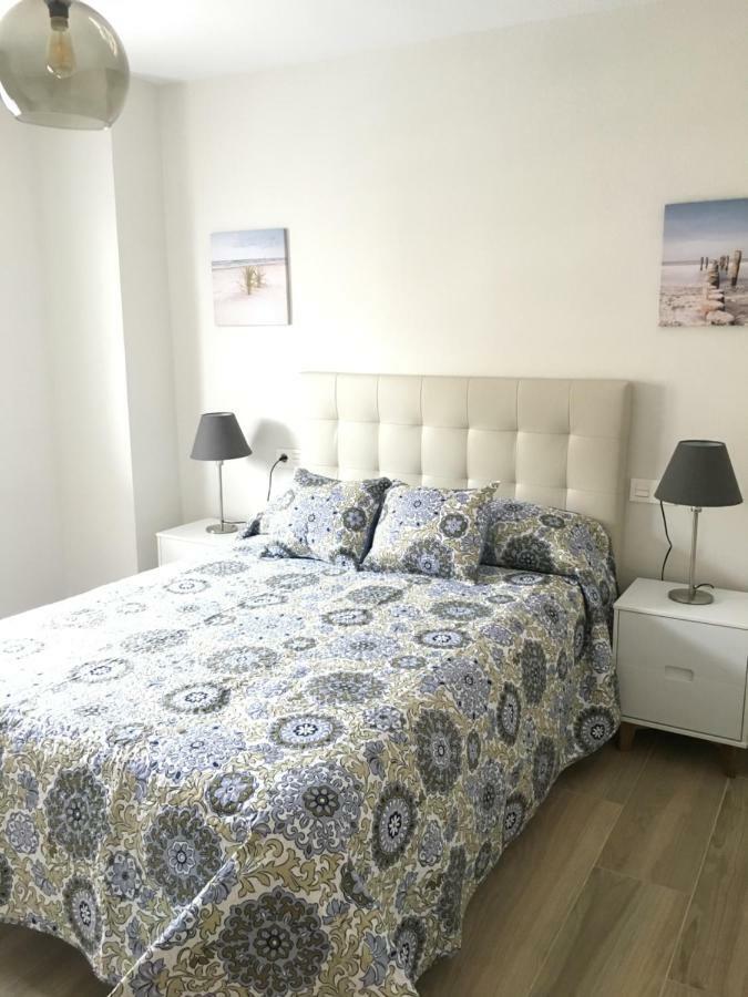 Galvez Flat, At Principal Railway Station In Malaga Apartment Екстериор снимка
