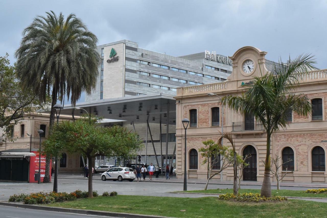 Galvez Flat, At Principal Railway Station In Malaga Apartment Екстериор снимка