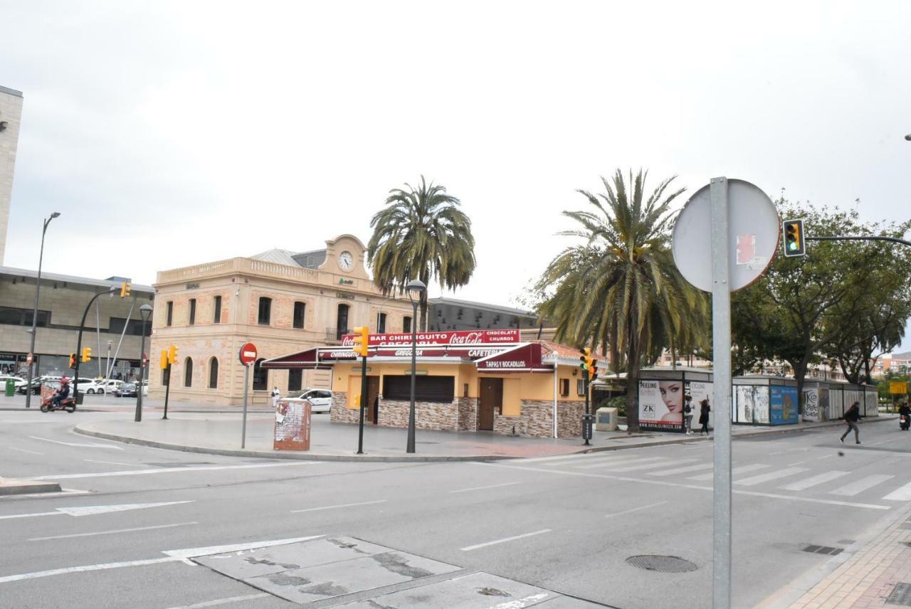 Galvez Flat, At Principal Railway Station In Malaga Apartment Екстериор снимка